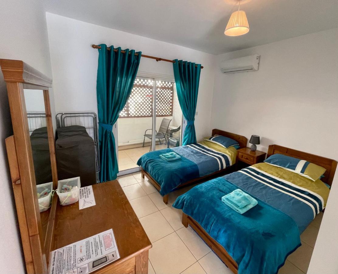 Appartamento 109 Queens Gardens, Paphos Esterno foto