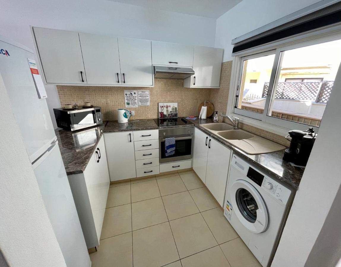 Appartamento 109 Queens Gardens, Paphos Esterno foto